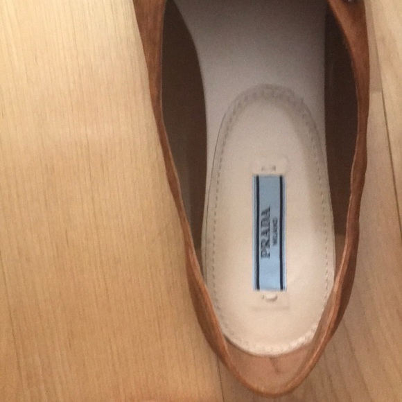 Authentic Prada suede flats with original box - Picture 5 of 7